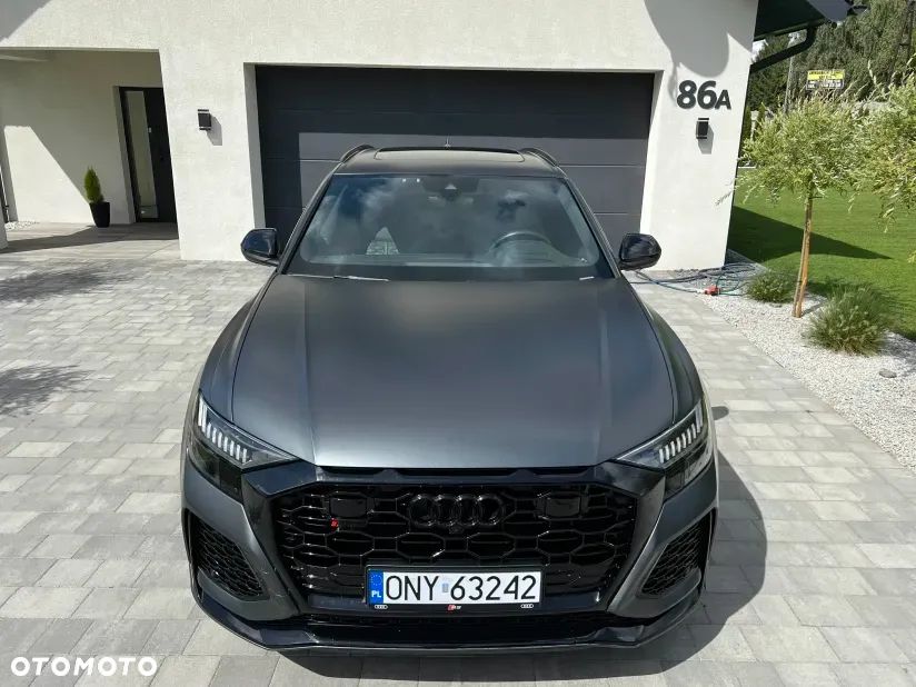 Audi RS Q8 - 8