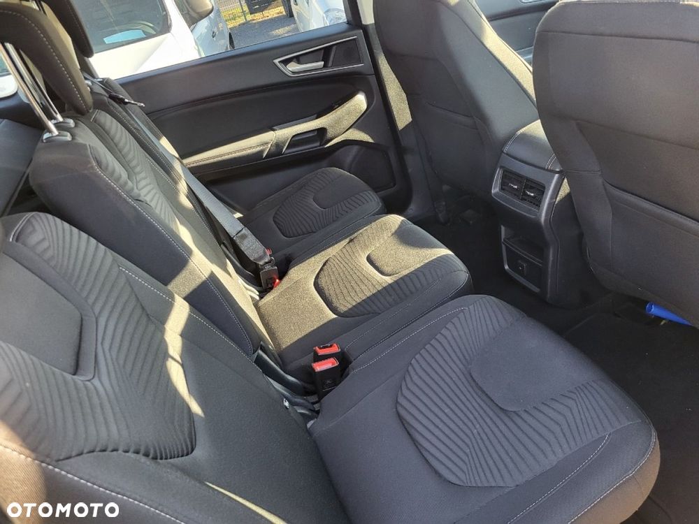 Ford S-Max - 10