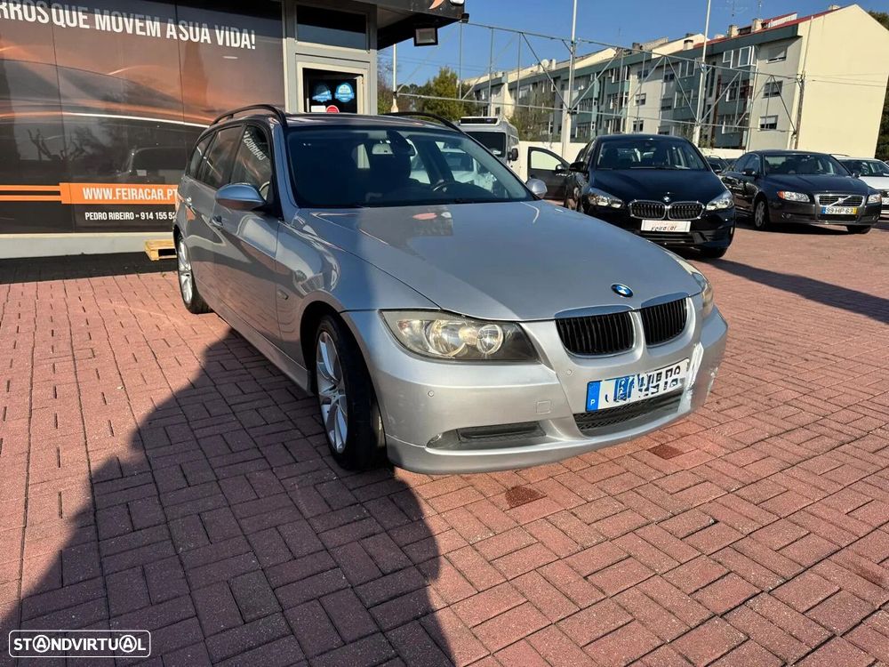 BMW 318 d Blue Performance - 25