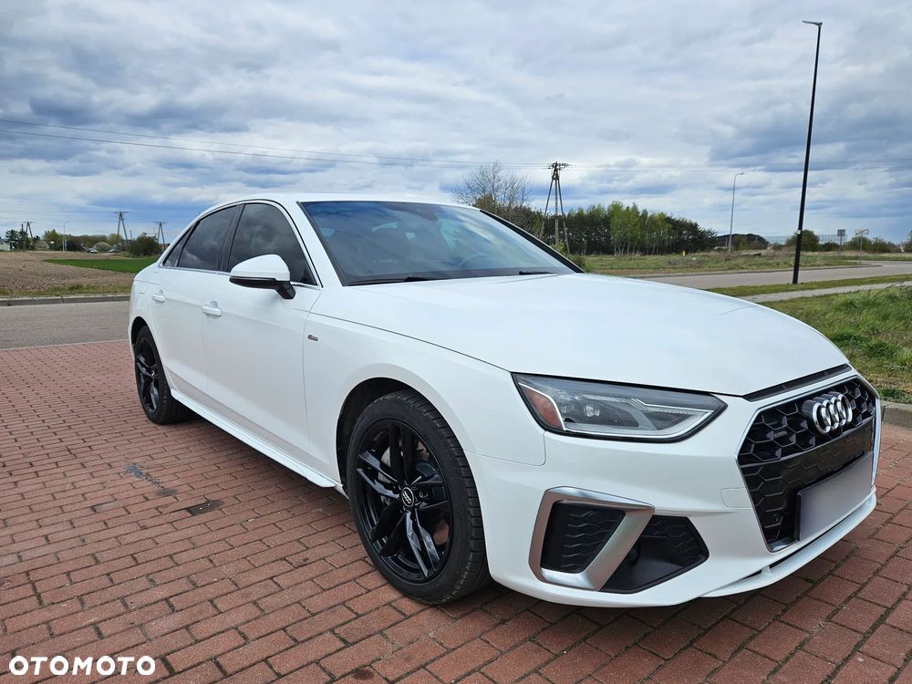 Audi A4 Limousine - 4