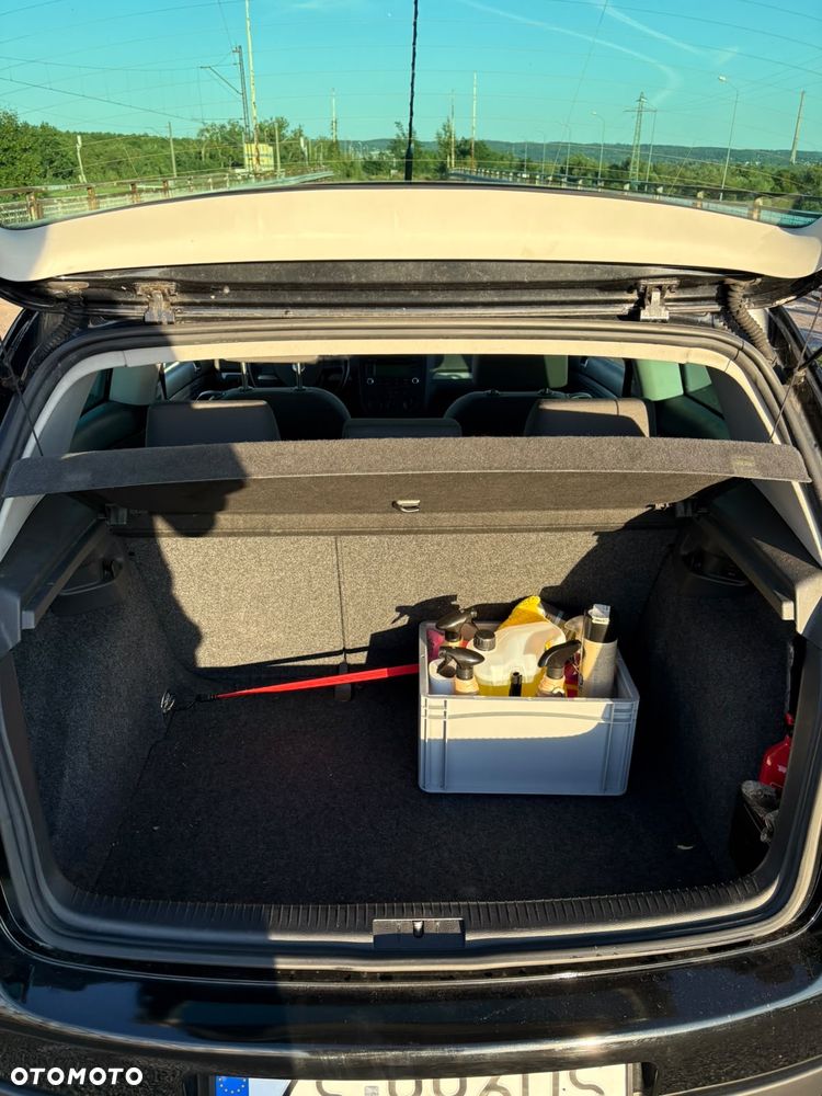 Volkswagen Golf - 13