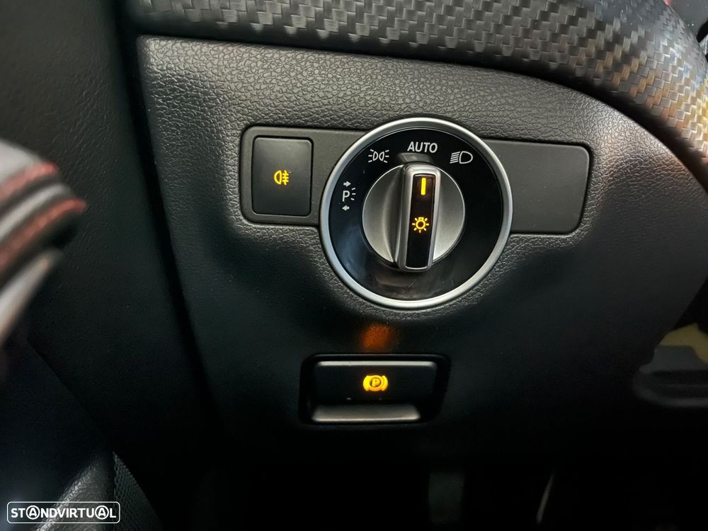 Mercedes-Benz A 200 - 18