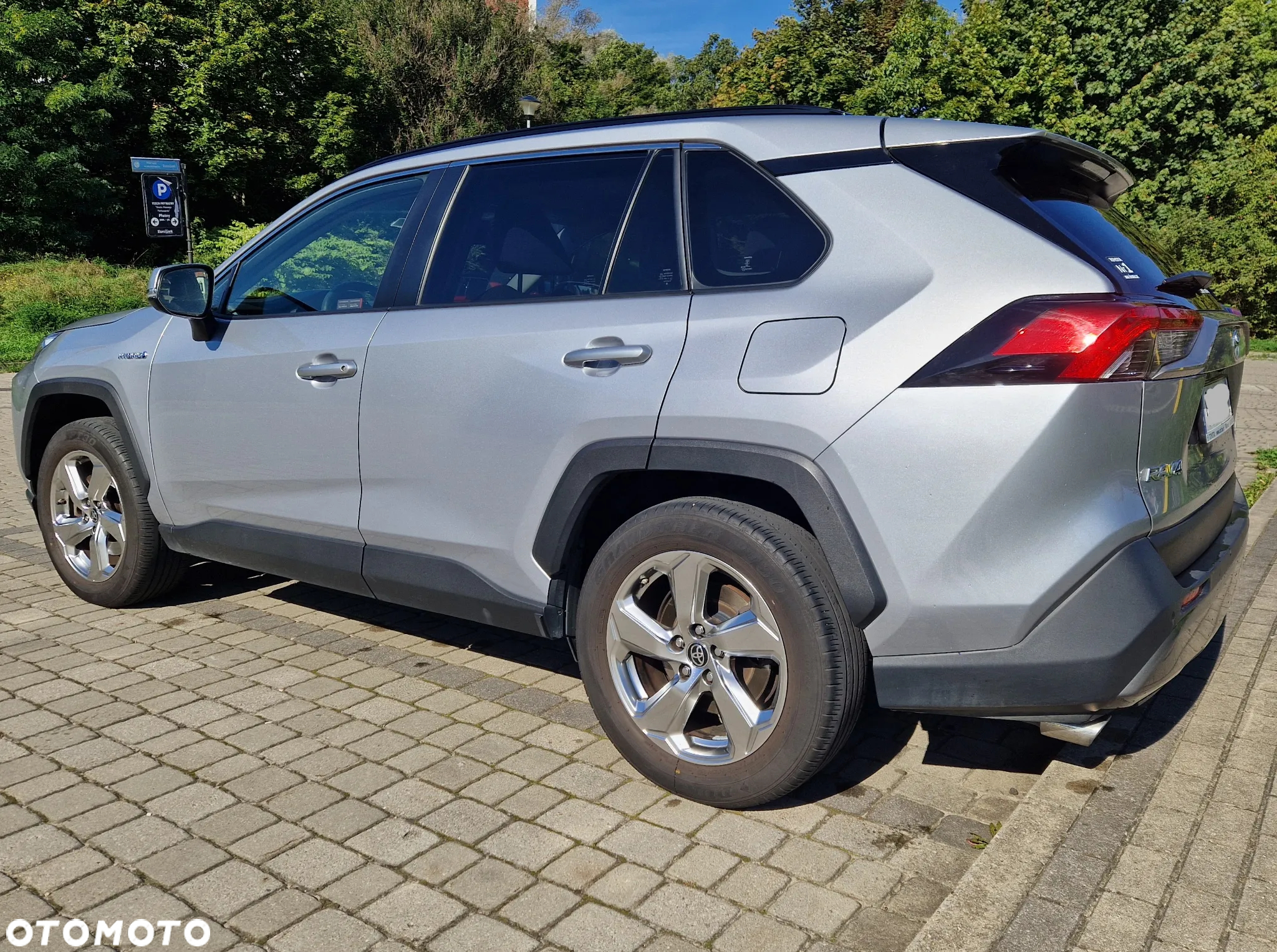 Toyota RAV4 2.5 Hybrid Comfort 4x4 - 5