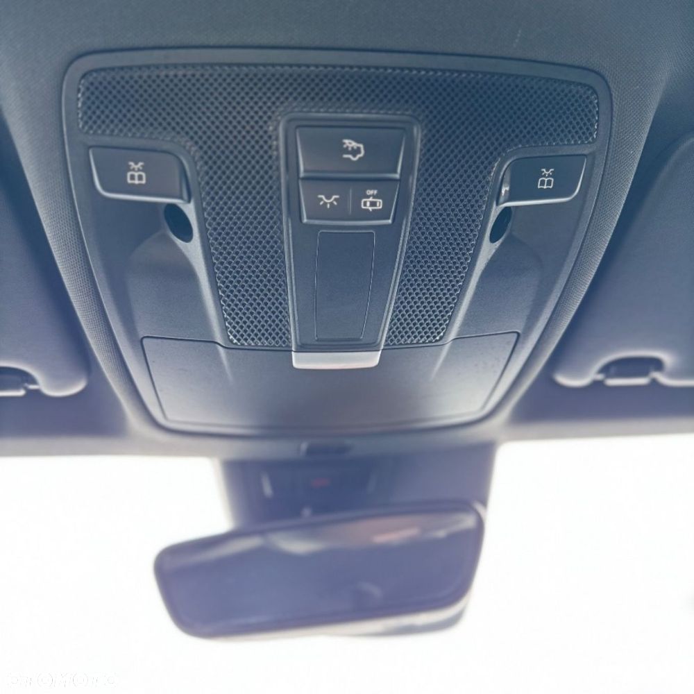 Mercedes-Benz Klasa A 180 CDI 7G-DCT AMG Line - 30