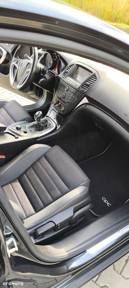 Opel Insignia 2.8 T V6 OPC - 23