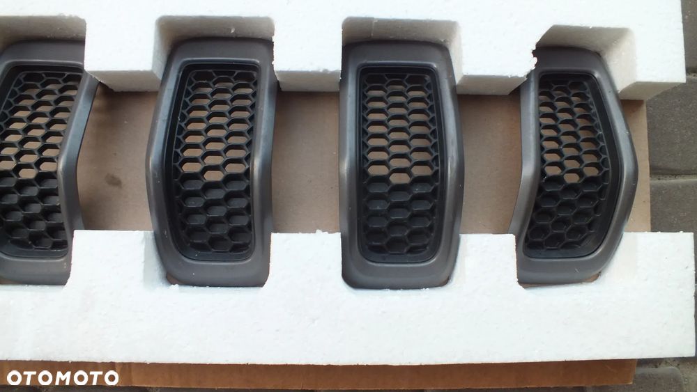 Atrapa maski Kratki Jeep Cherokee Kl Trailhawk - 4
