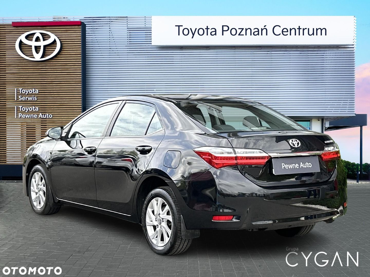 Toyota Corolla 1.6 Classic Plus - 3