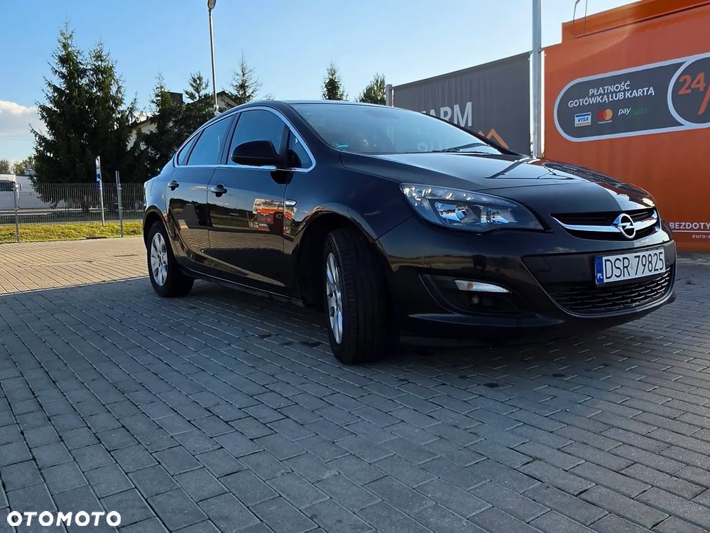 Opel Astra 1.6 D (CDTI) Start/Stop Edition - 6
