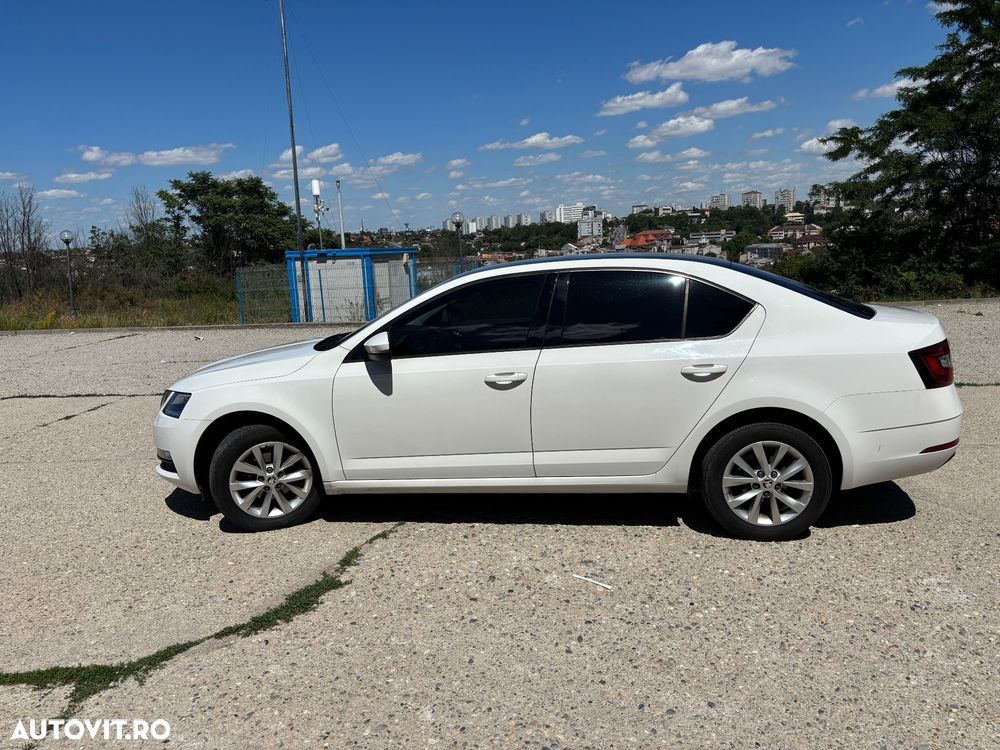Skoda Octavia 1.6 TDI Ambition - 4