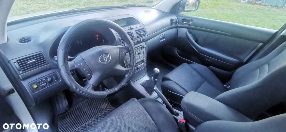 Toyota Avensis 2.0 D-4D Sol - 13