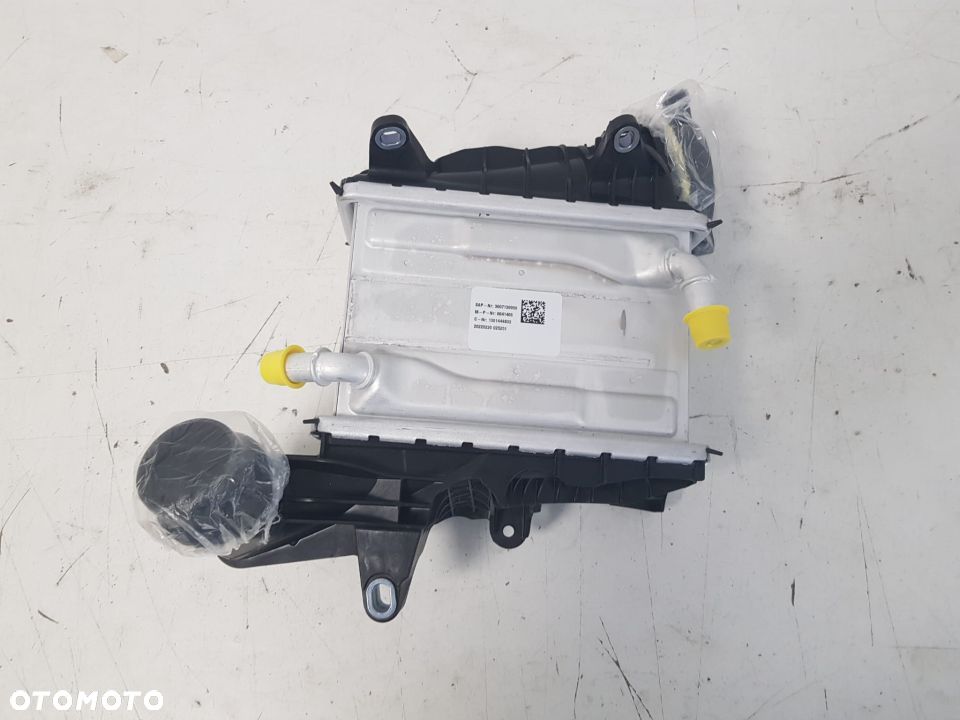 INTERCOOLER VOLVO V90 S90 S60 V60 XC60 XC90 LIFT 32339085 NOWY ORYGINAŁ