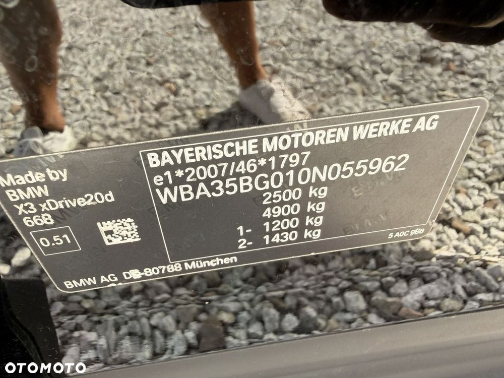 BMW X3 xDrive20d mHEV - 19