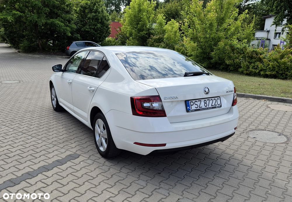 Skoda Octavia 1.4 TSI Joy DSG - 3