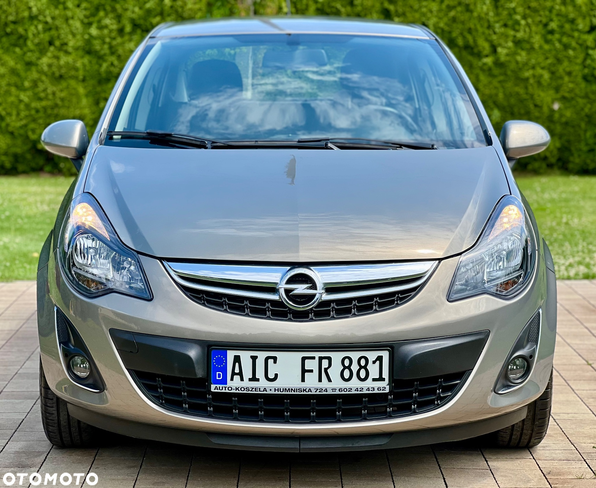 Opel Corsa 1.2 16V Enjoy - 3