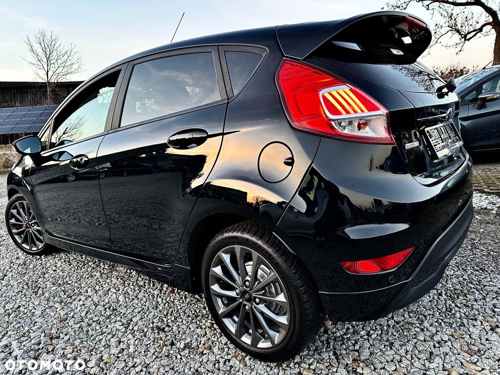 Ford Fiesta 1.0 EcoBoost S&S ST-LINE - 33