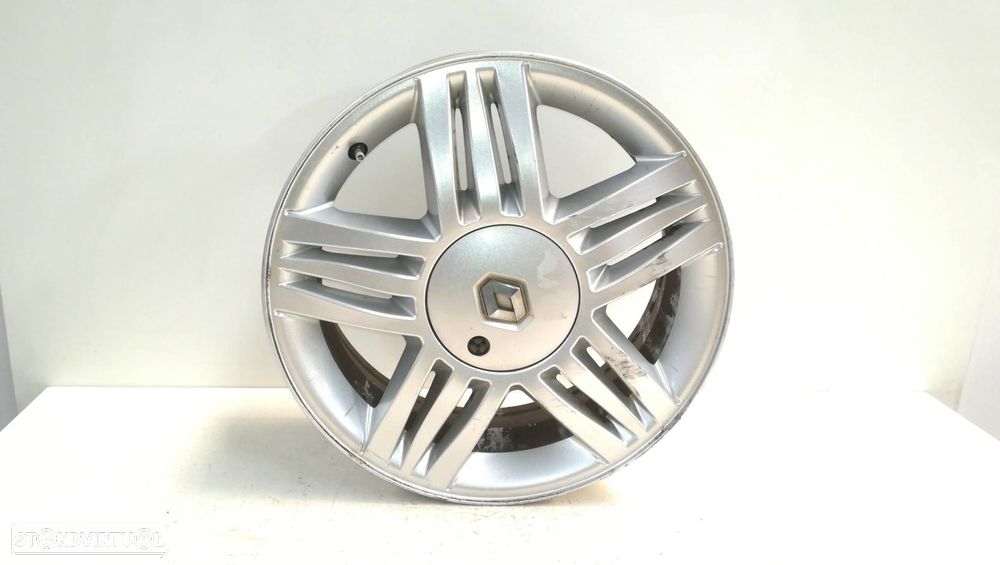 PNEU RENAULT MEGANE II BERLINA 3P - 1