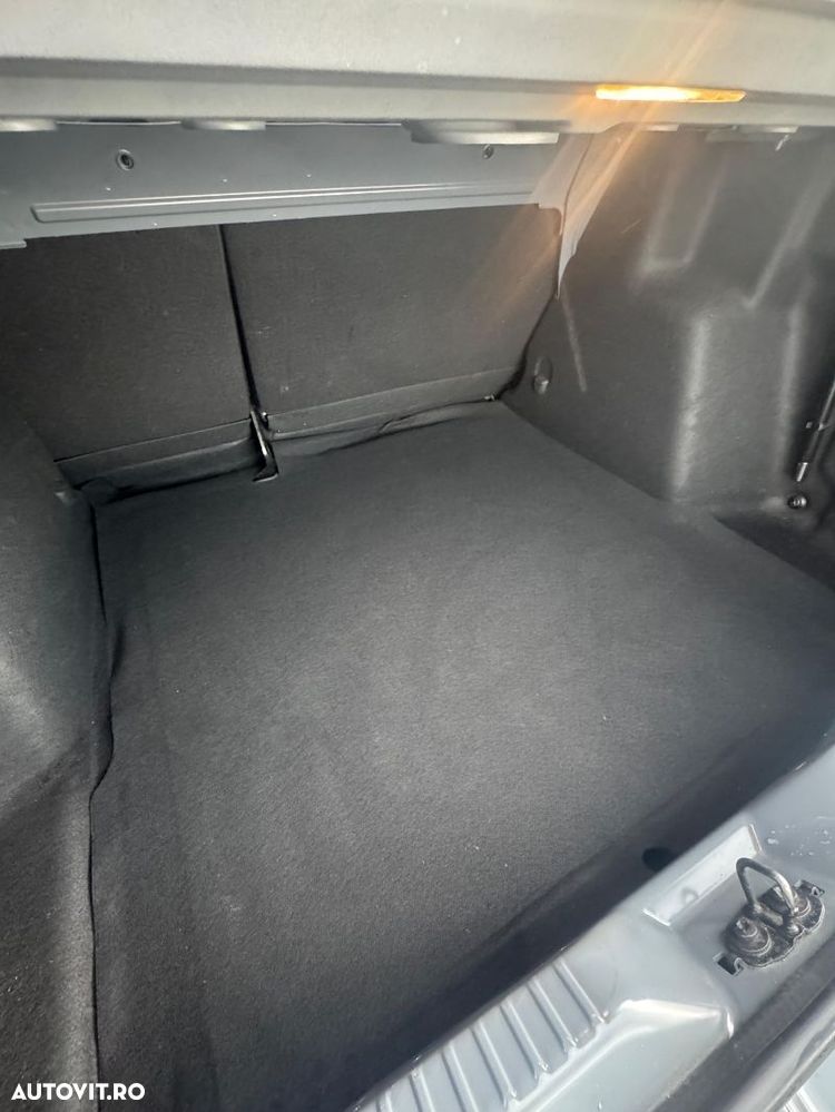Dacia Logan - 11
