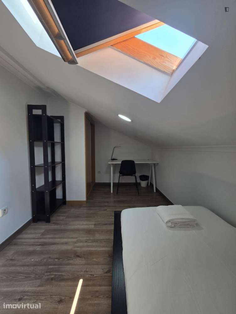 Quarto - localizado em Arroios Lisbon - Grande imagem: 2/21