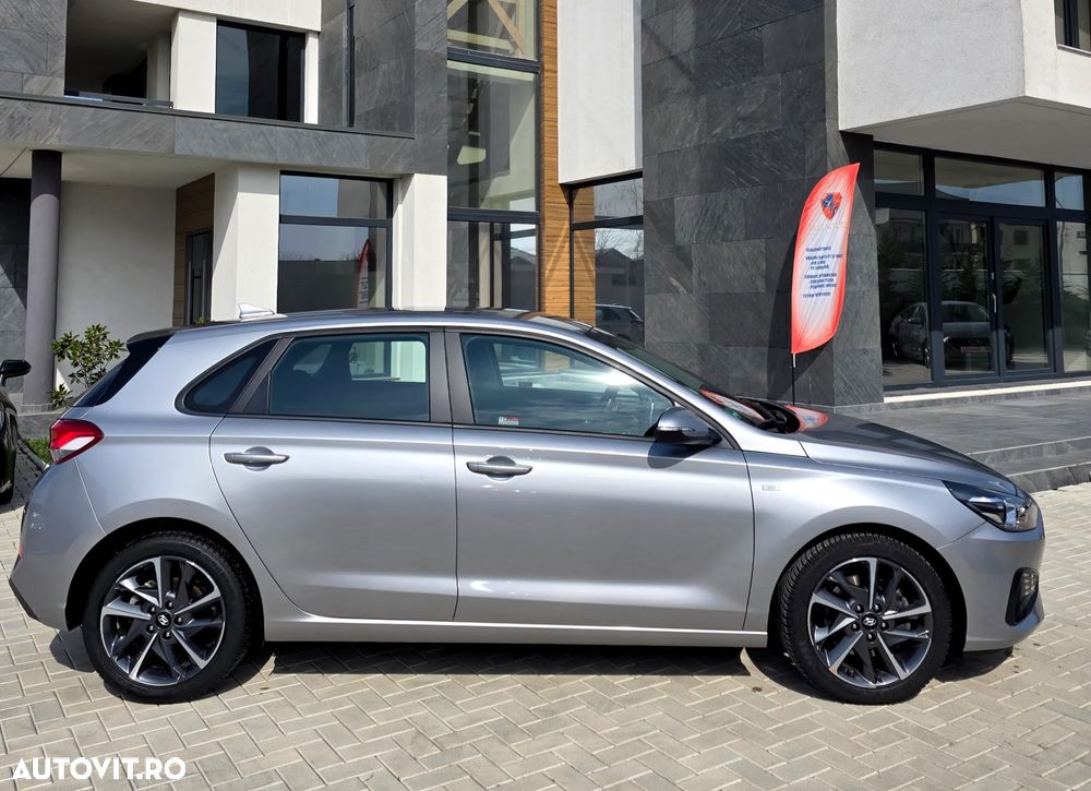 Hyundai i30 1.0 T-GDI 48V-Hybrid DCT Select - 4