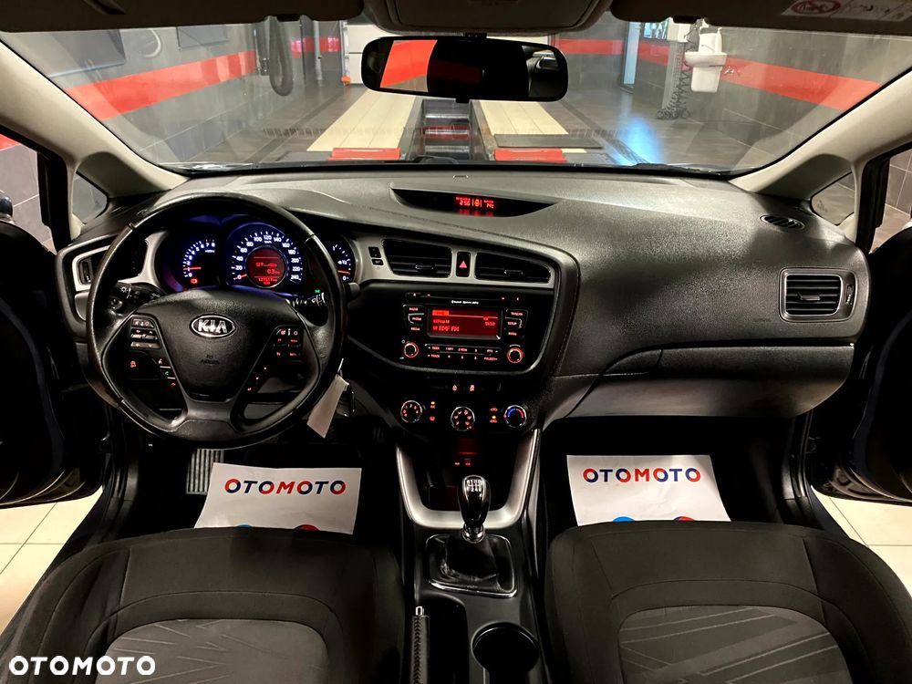 Kia Ceed 1.6 GDI Vision - 15