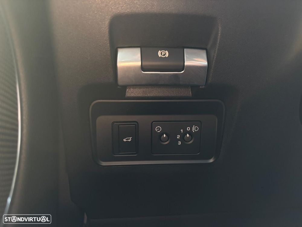 Land Rover Discovery Sport - 15