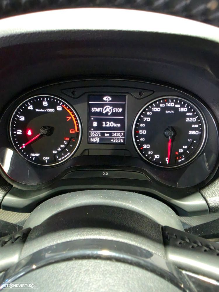 Audi Q2 30 TFSI Design S tronic - 26