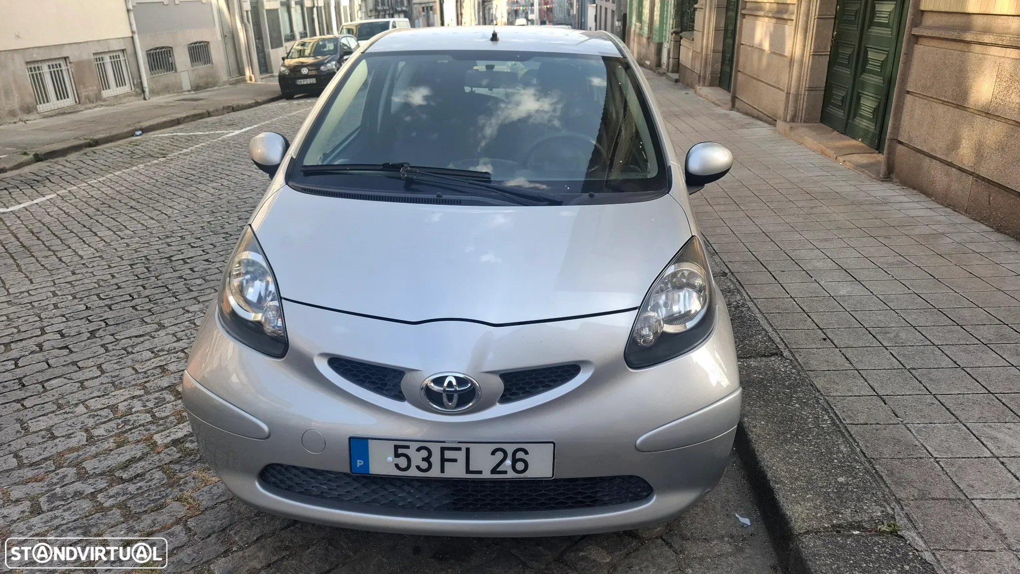 Toyota Aygo 1.0 + - 2