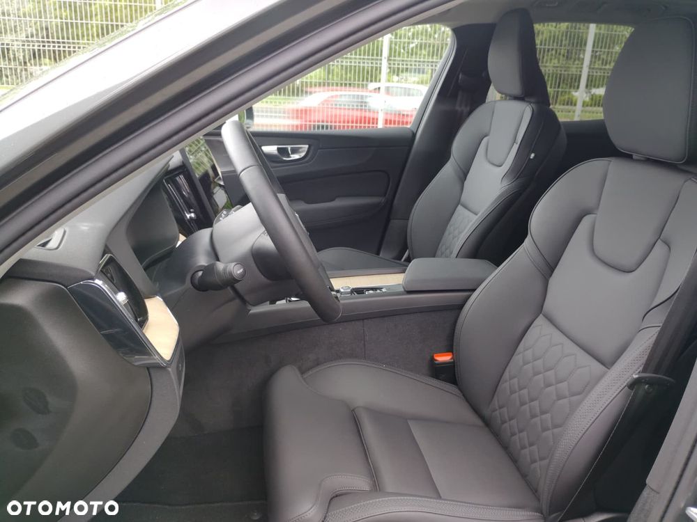 Volvo XC 60 - 16