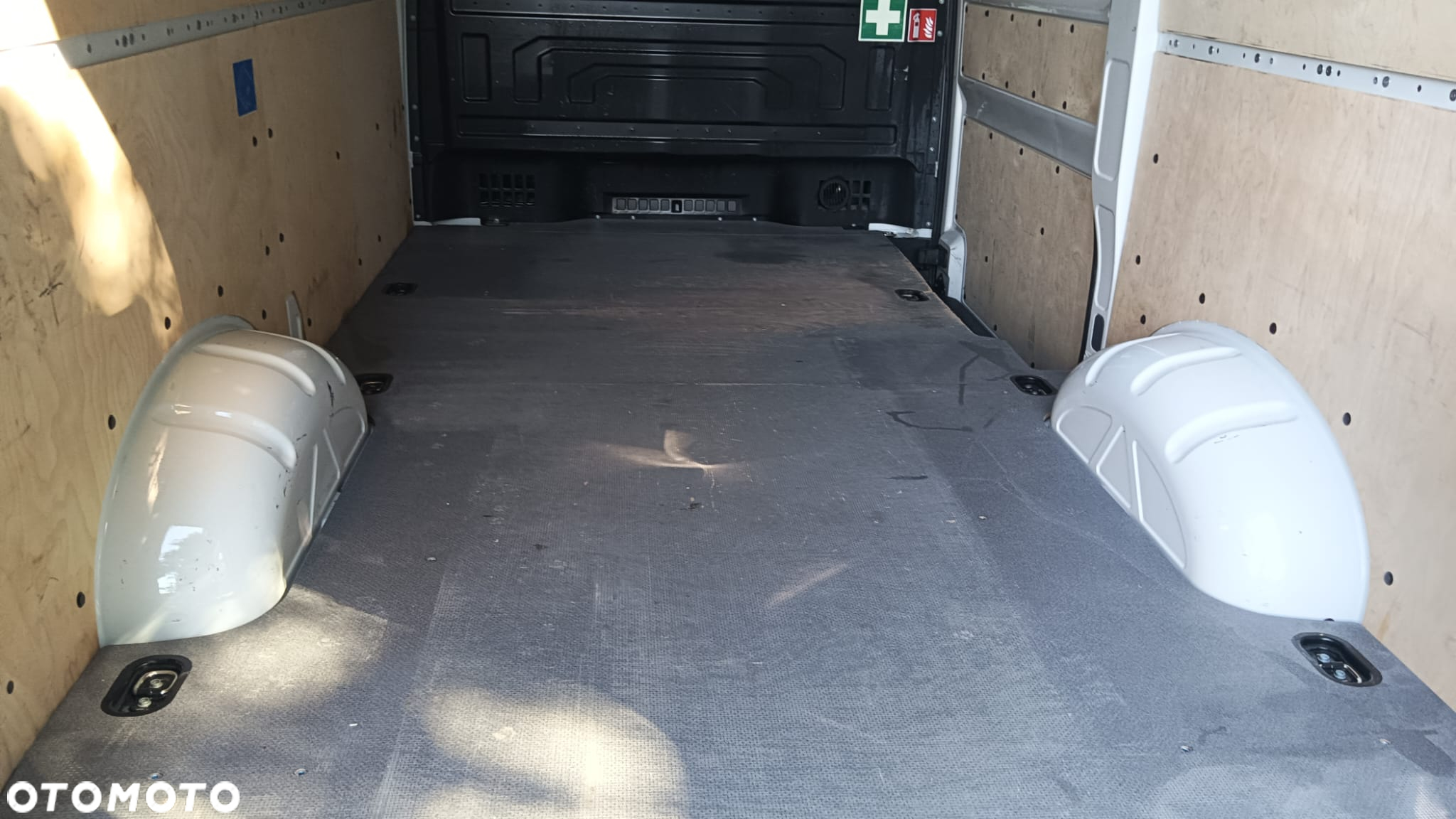 Volkswagen Crafter - 15