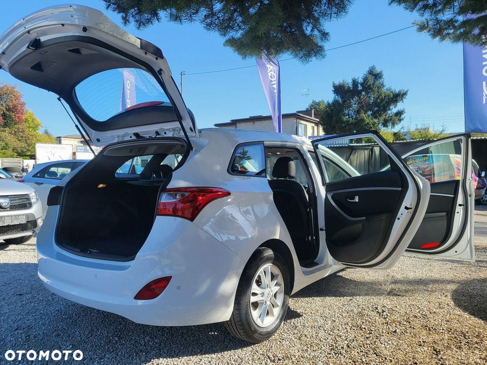 Hyundai i30 - 12