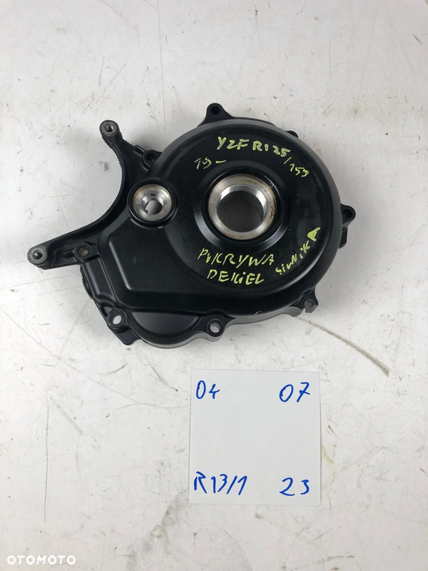 Yamaha YZF R 125 19- Dekiel Pokrywa Silnika