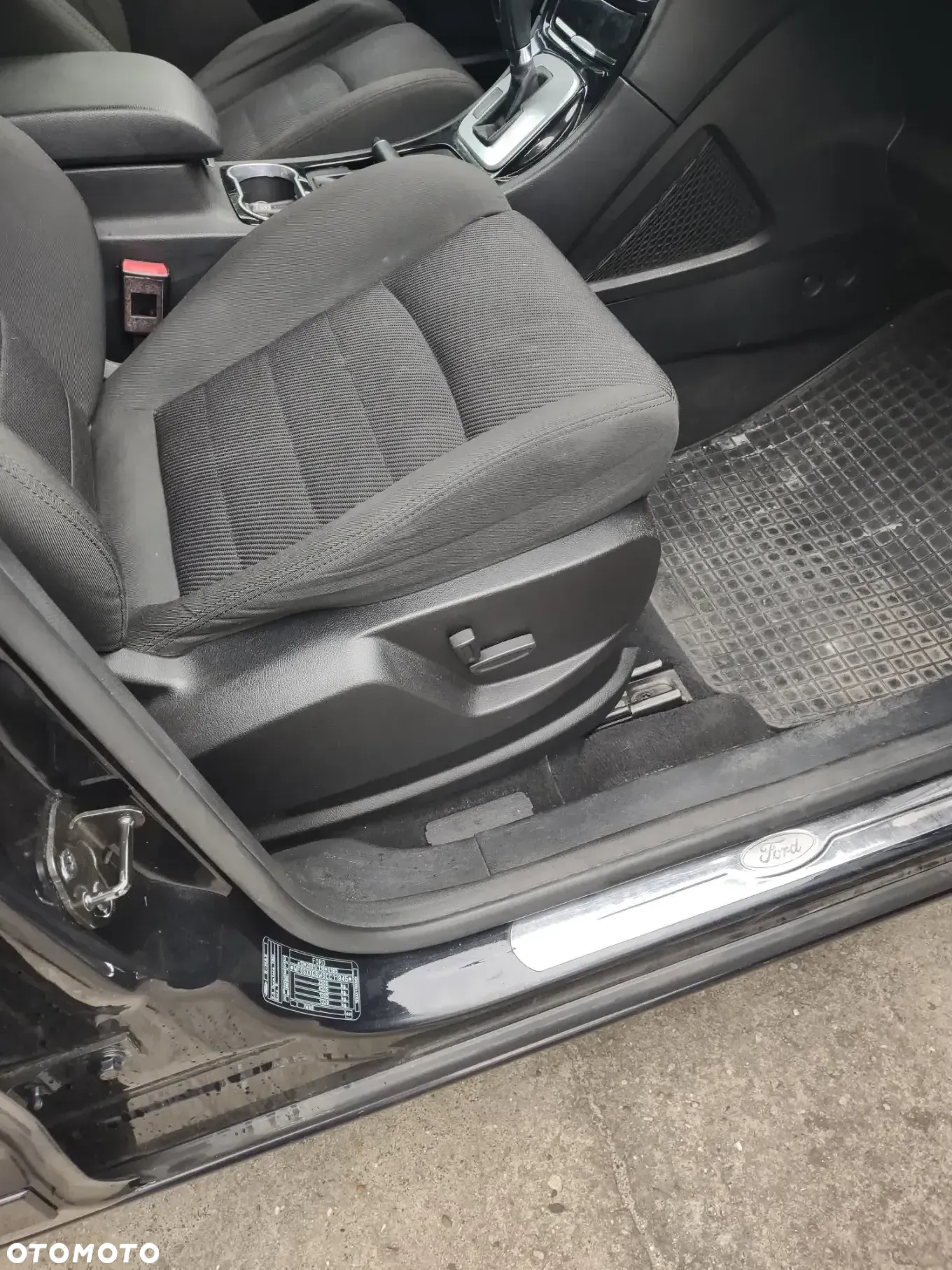 Ford S-Max 2.0 TDCi DPF Titanium MPS6 - 8