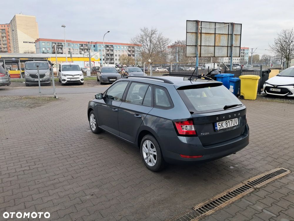 Skoda Fabia 1.0 TSI Ambition - 3