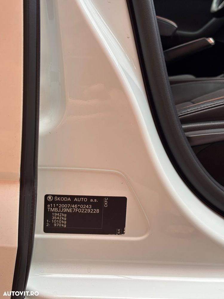 Skoda Octavia 2.0 TDI DSG Style - 12