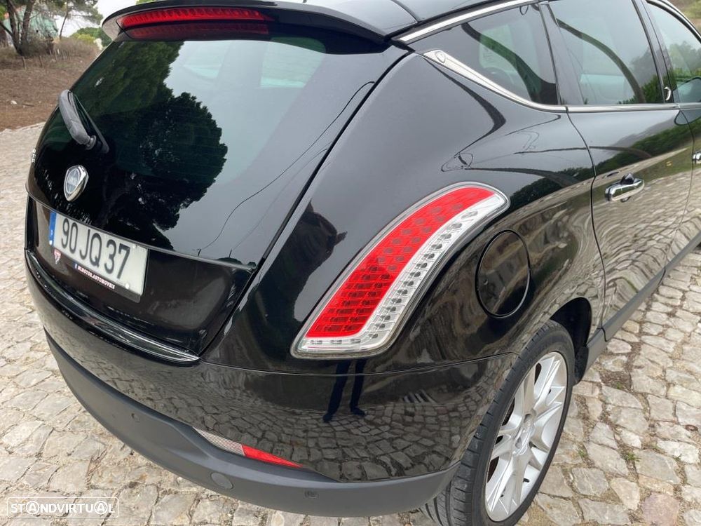 Lancia Delta 1.6 M-Jet Platino - 20