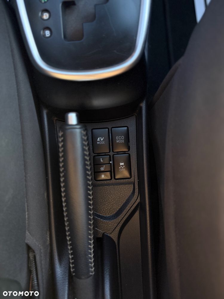 Toyota Yaris - 17