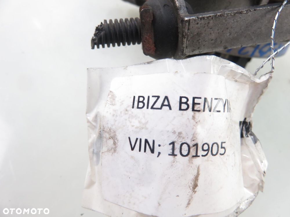 WTRYSK SEAT IBIZA II 1.4  3435210511 - 3