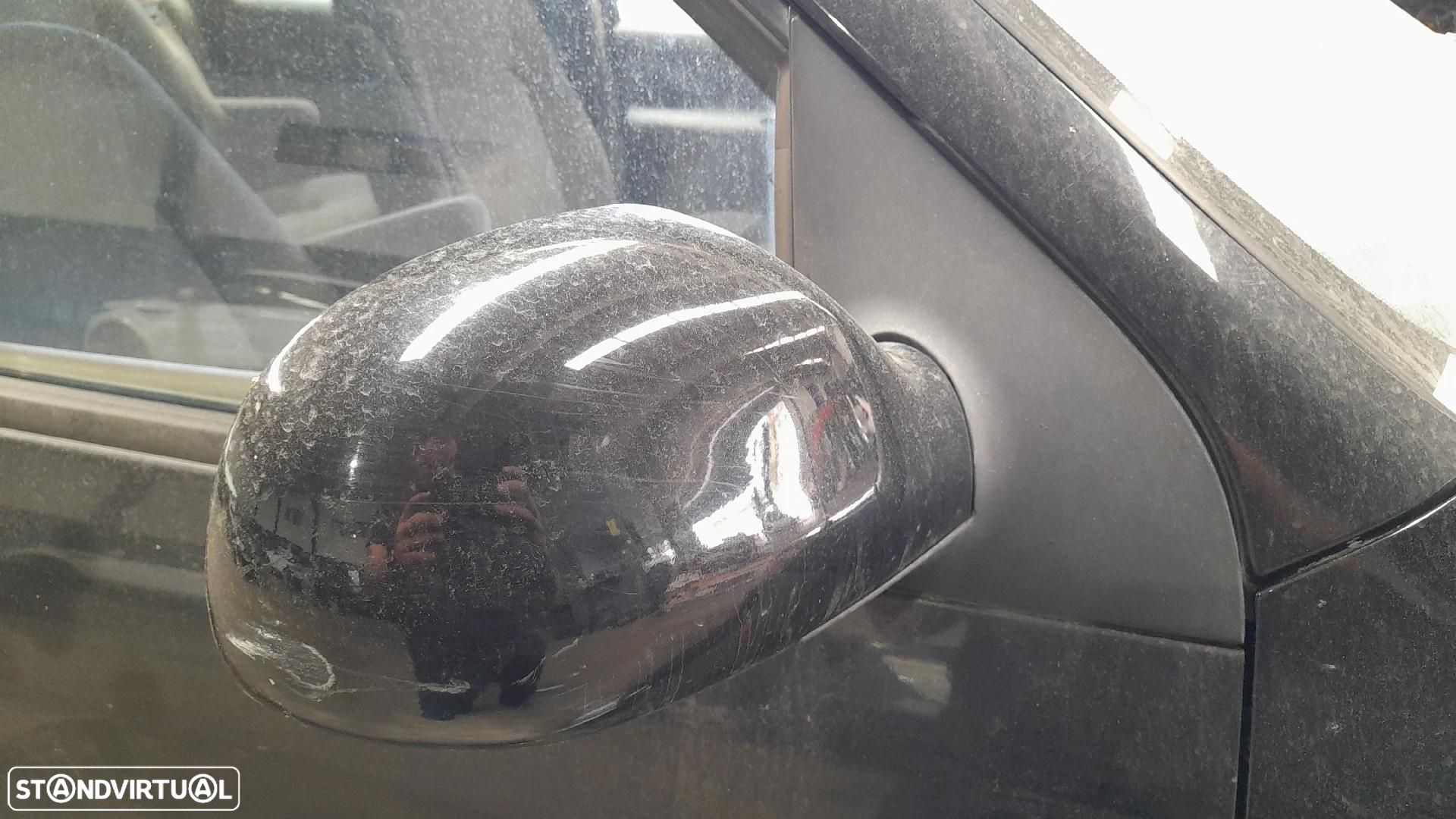 Retrovisor / espelho direito KIA Carnival II (GQ) - 1