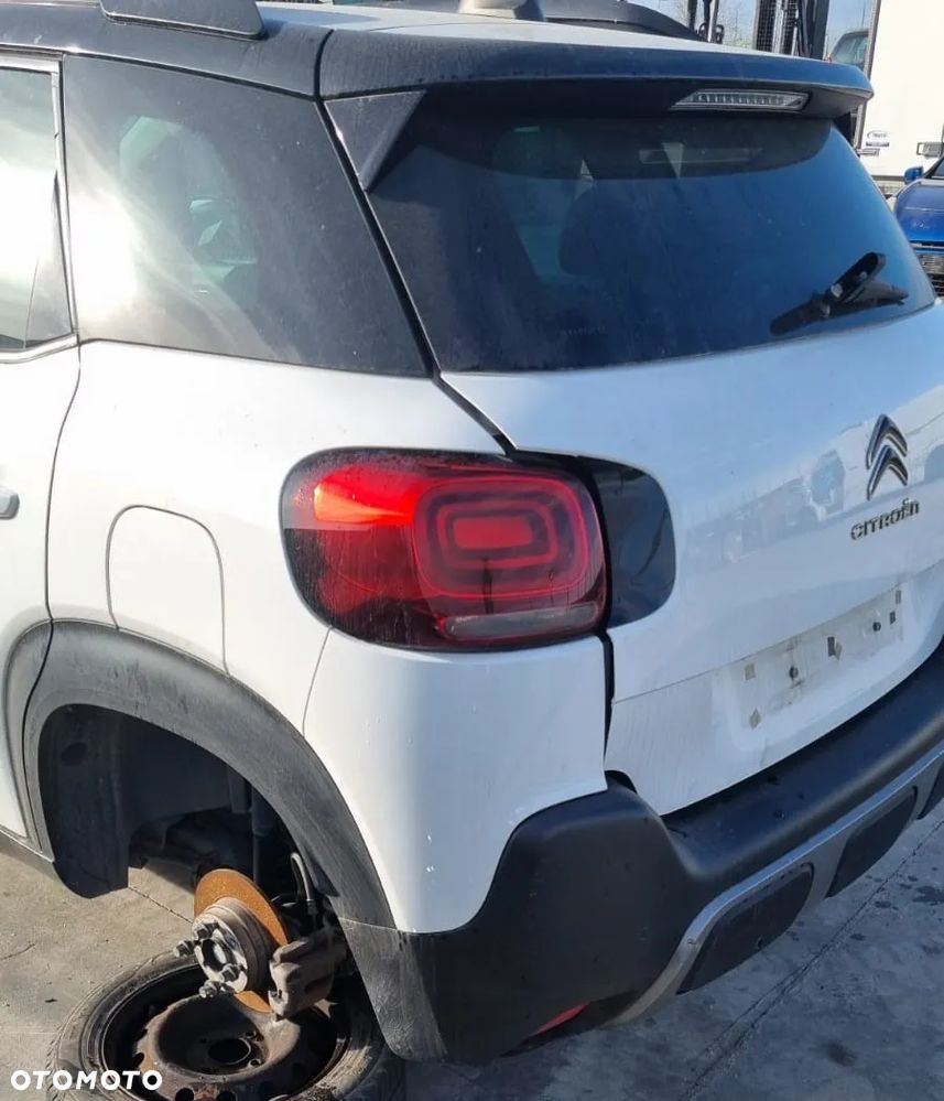 Zderzak tył Citroen C3 Aircross 2019r kolor KVC OE - 3