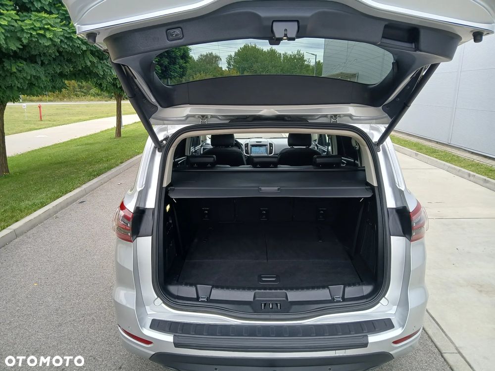 Ford S-Max 2.0 TDCi Titanium PowerShift - 13