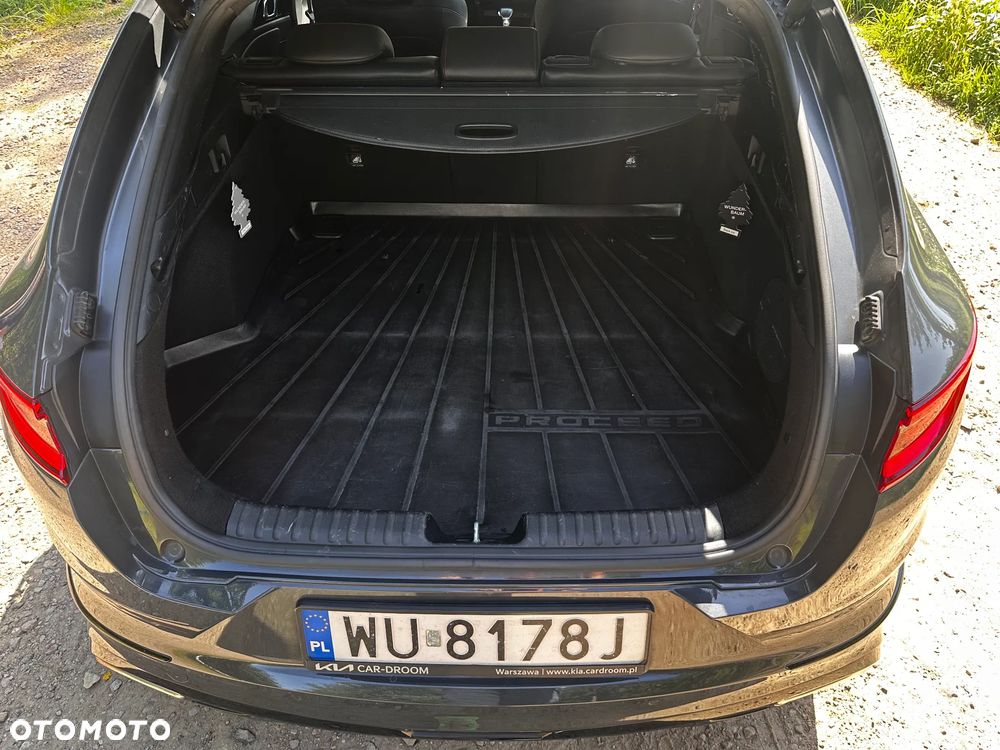 Kia ProCeed 1.6 T-GDI GT DCT - 15