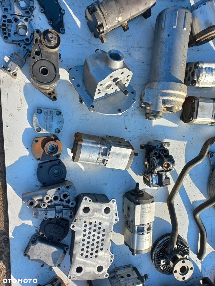 Pompy hydrauliczne,rozdzielacze,wymiennik ciepła, chłodniczka oleju,BOSCH,REXROTH,SAUER SUNDSTRAND,MAILLEUX 087501500,5 1518222293,775,620,619,548,221,604 AL175363 - 5