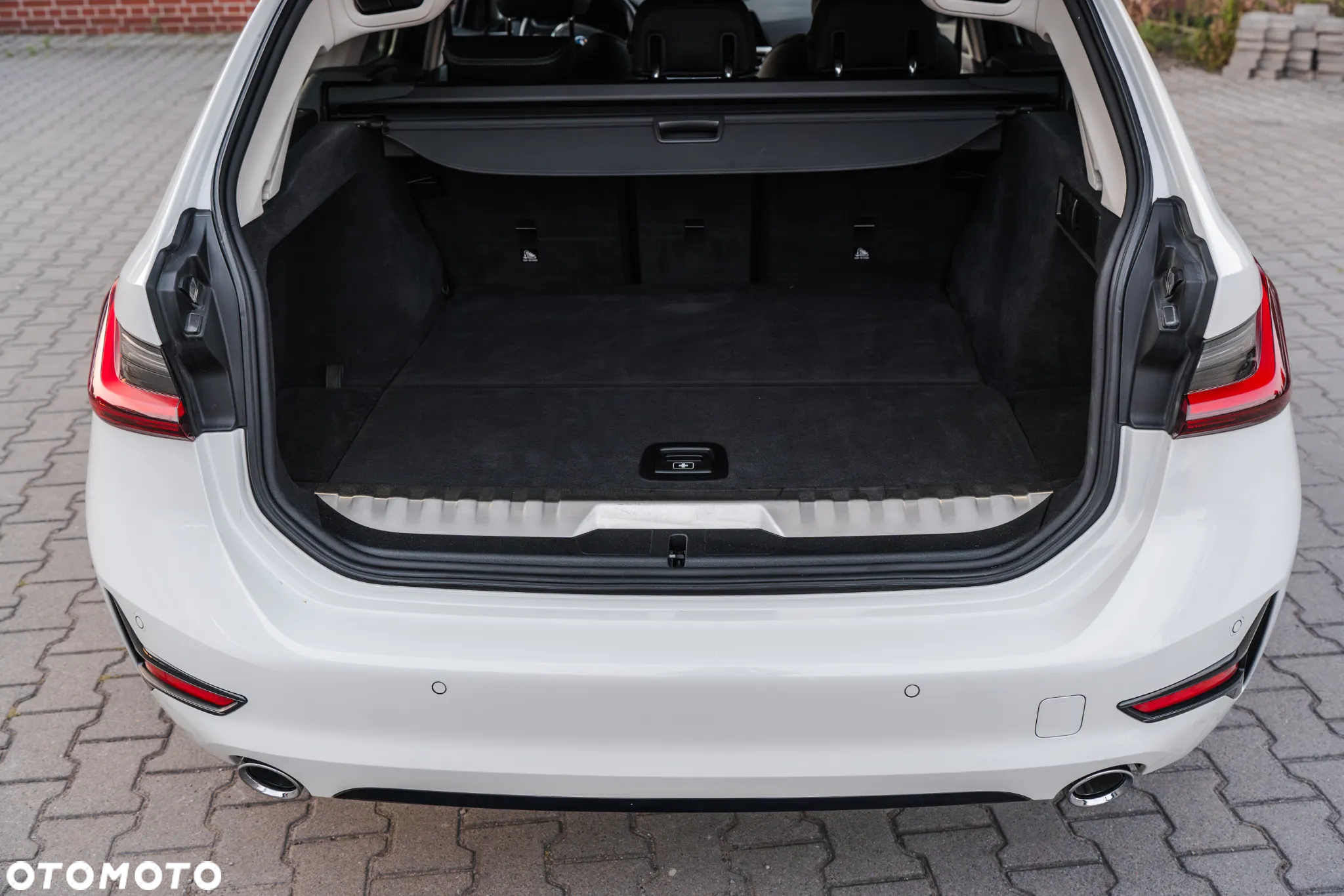 BMW Seria 3 320e xDrive Sport Line - 7