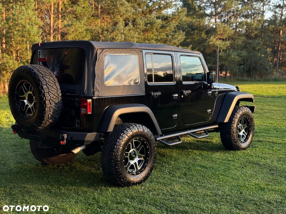 Jeep Wrangler - 4