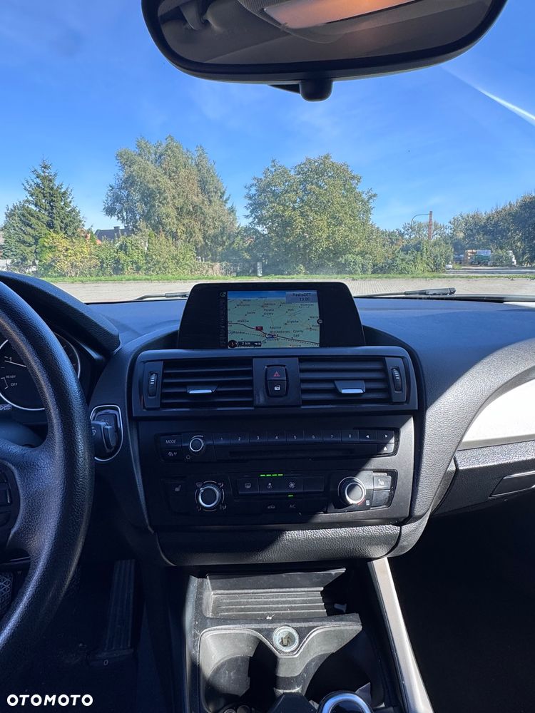 BMW Seria 1 120d - 9