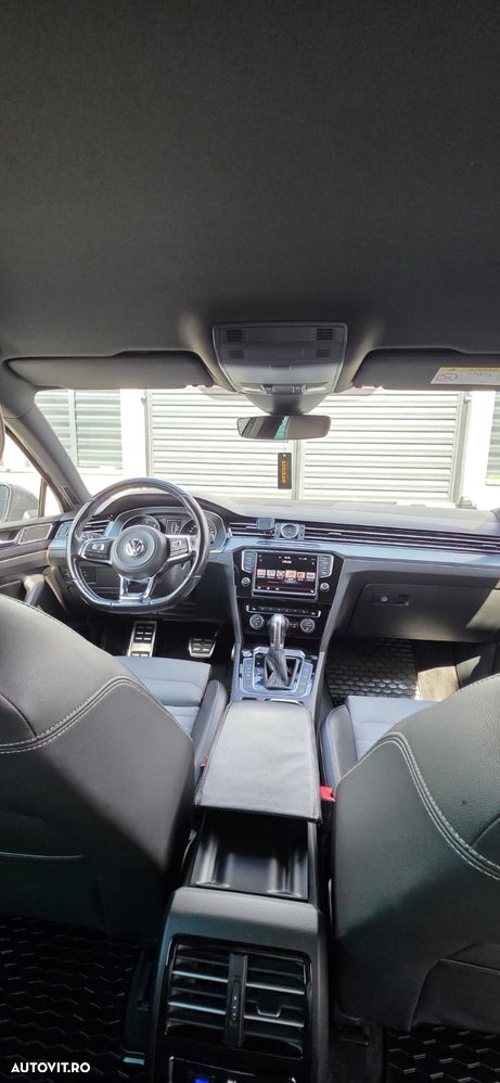 Volkswagen Passat 2.0 TDI DSG Comfortline - 15