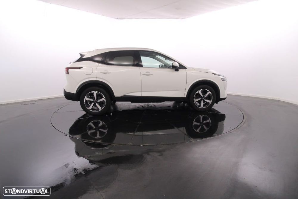 Nissan Qashqai 1.3 DIG-T N-Connecta LED+SKY - 9