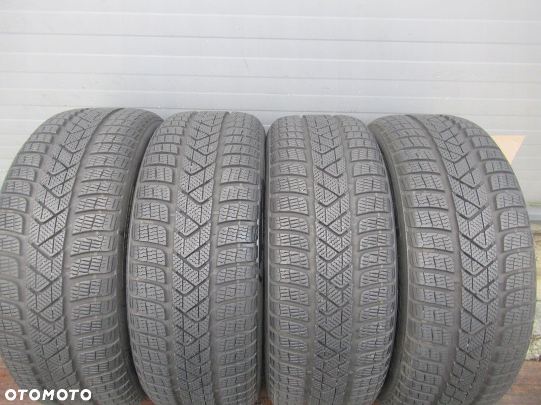 OPONY ZIMA 4szt PIRELLI WINTER SOTTOZERO 3 215/55R17 94H - 1