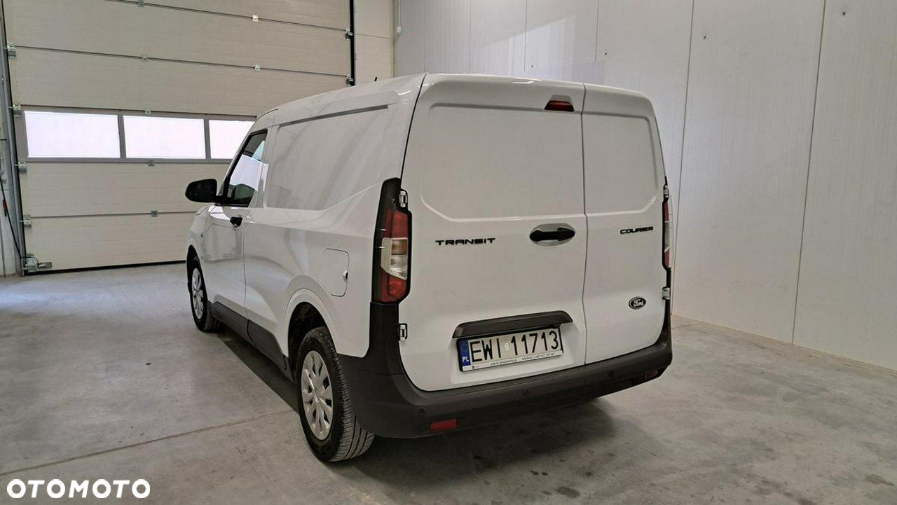 Ford Transit Courier - 6