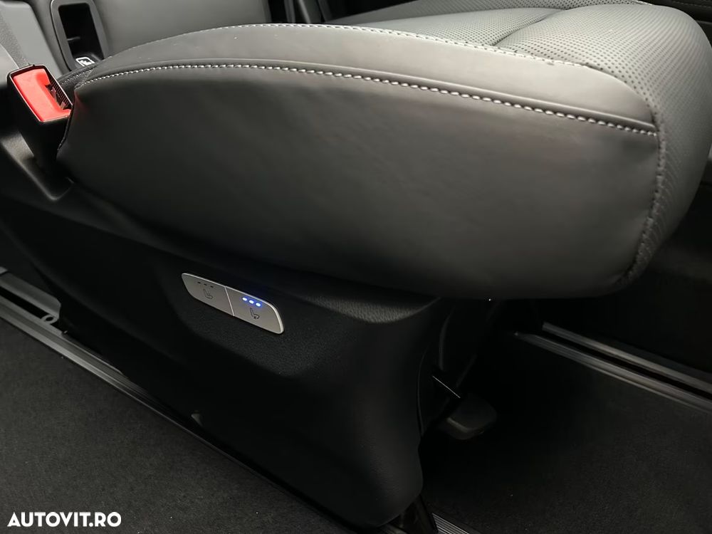 Mercedes-Benz V 300 lang 9G-TRONIC Exclusive - 17